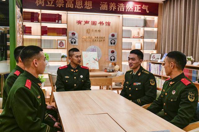 新苗破土，向陽生長，武警新兵“第二適應(yīng)期”里快速轉(zhuǎn)型