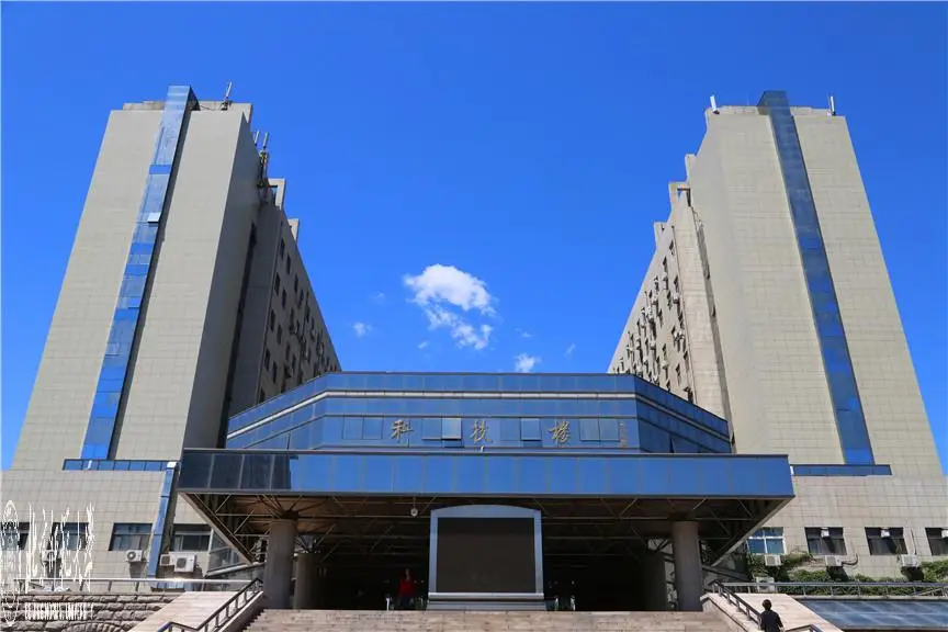 中國(guó)現(xiàn)代高等教育的奠基者：北京師范大學(xué)