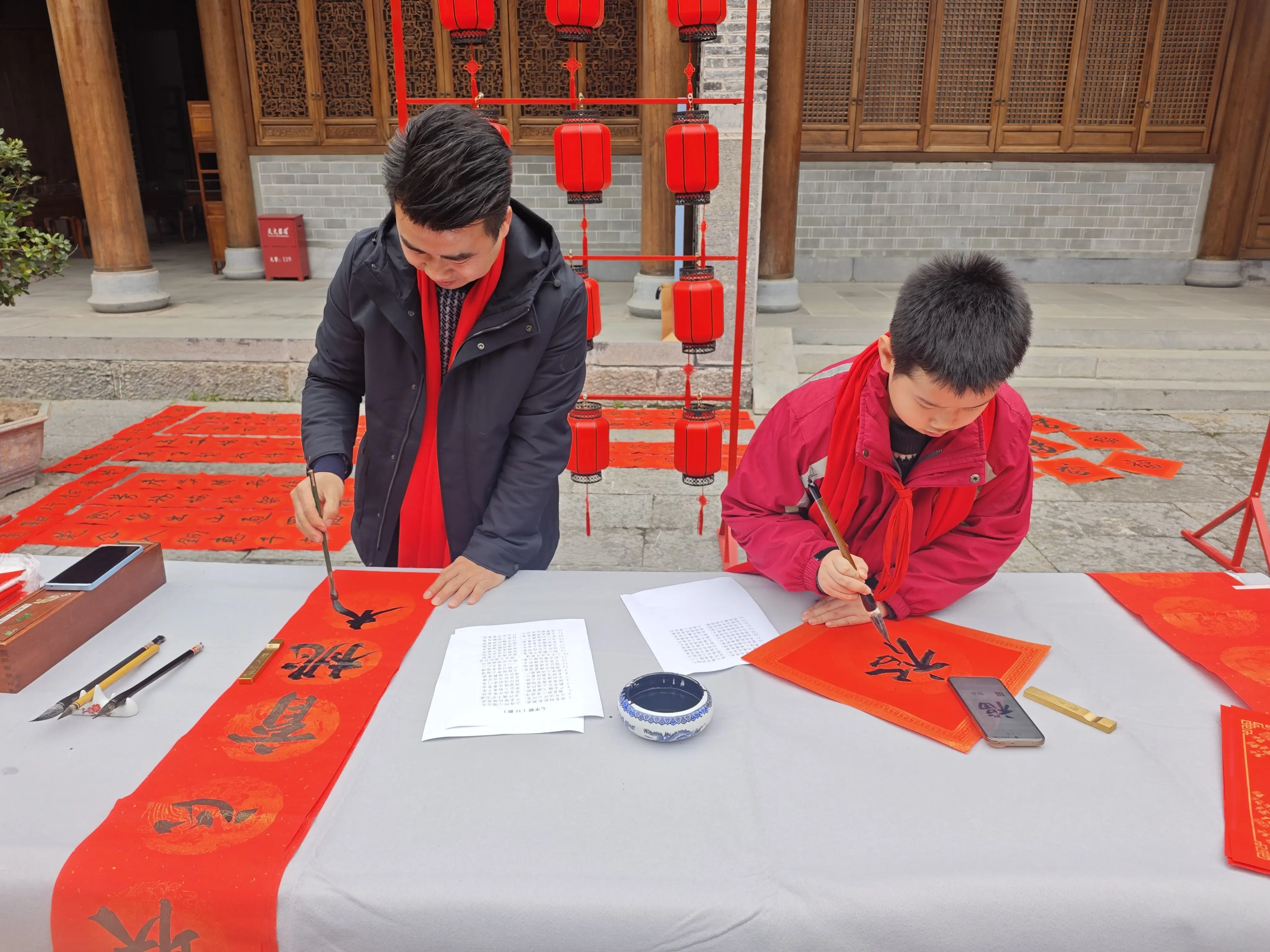 翰墨山海情，莞銅同步開展迎春書法活動