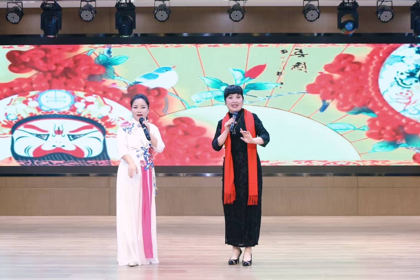 以會為媒促融合！2026 陜西省旅游飯店協(xié)會發(fā)展大會，開啟行業(yè)品質發(fā)展新篇章