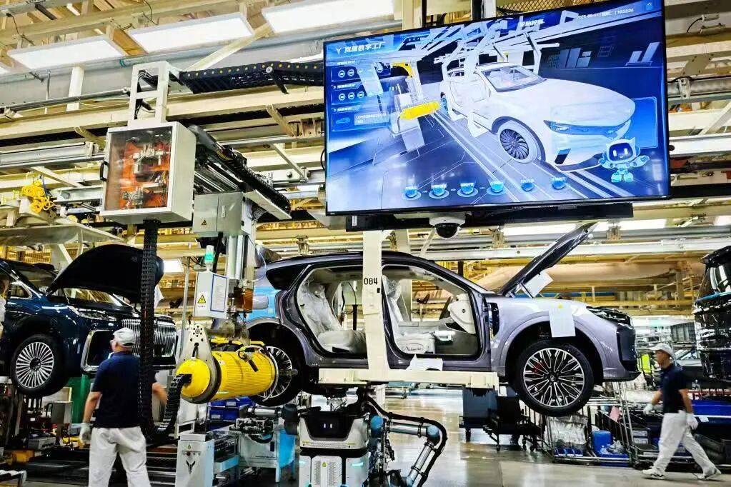 AI如何重構(gòu)汽車行業(yè)｜你好2026