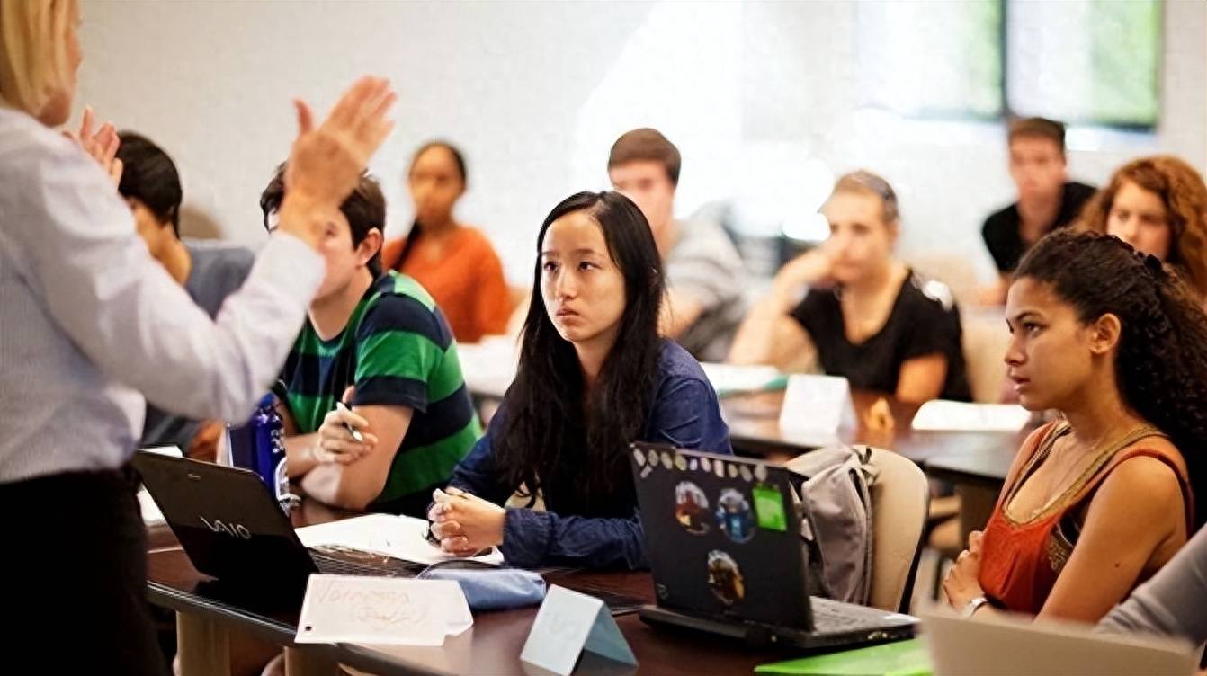 原創(chuàng)“985高材生”曹陽：赴德留學，回國卻流浪街頭14年！他經(jīng)歷了啥