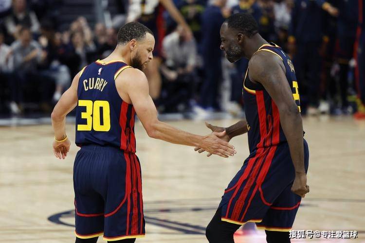 原創(chuàng)勇士密謀震撼交易！3大悍將正式被擺上貨架，頂級內(nèi)線馳援庫里