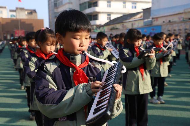 鄉(xiāng)村小學的“美育之音”