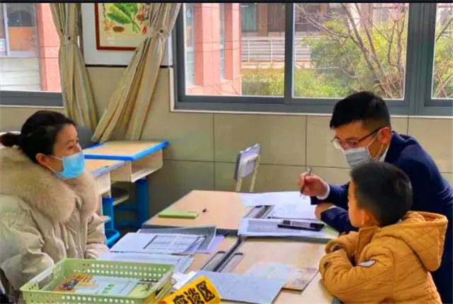 原創(chuàng)多所大學(xué)出臺(tái)嚴(yán)格考核制度政策：幾十位大學(xué)教師崗位降級(jí)