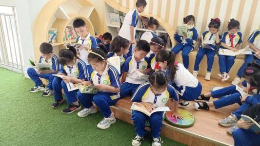 淄博市博山區(qū)四十畝地小學(xué)：閱讀啟心智 星火向未來
