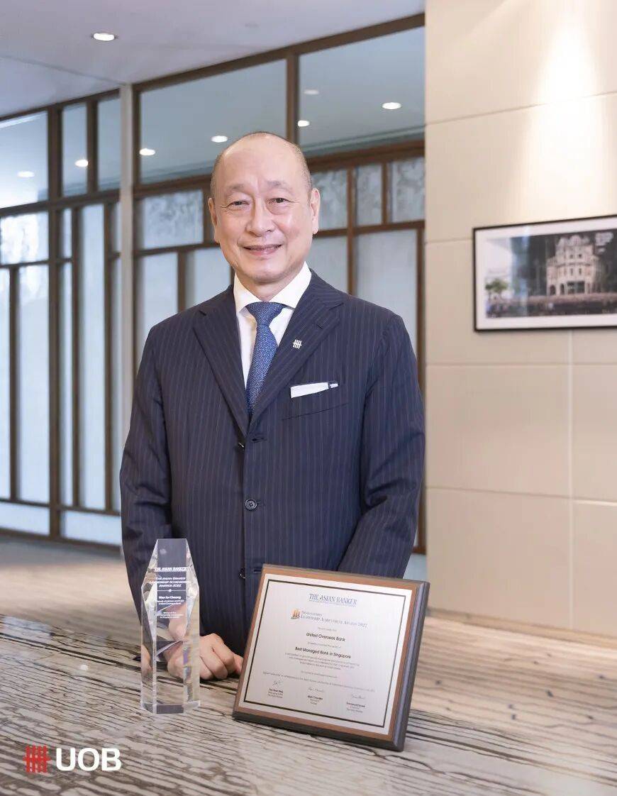 原創(chuàng)超級富豪44%已移民至少一次，15%在考慮移民；去年兩人移民新加坡