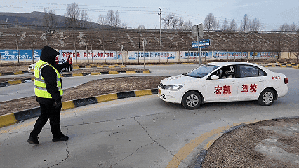 湟源縣 駕校市場(chǎng)迎來寒假報(bào)名熱潮