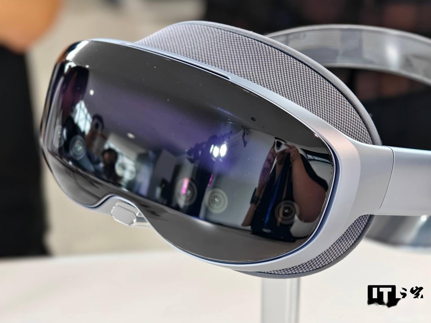 消息稱vivo叫停AI眼鏡項(xiàng)目，此前已秘密籌備半年時(shí)間