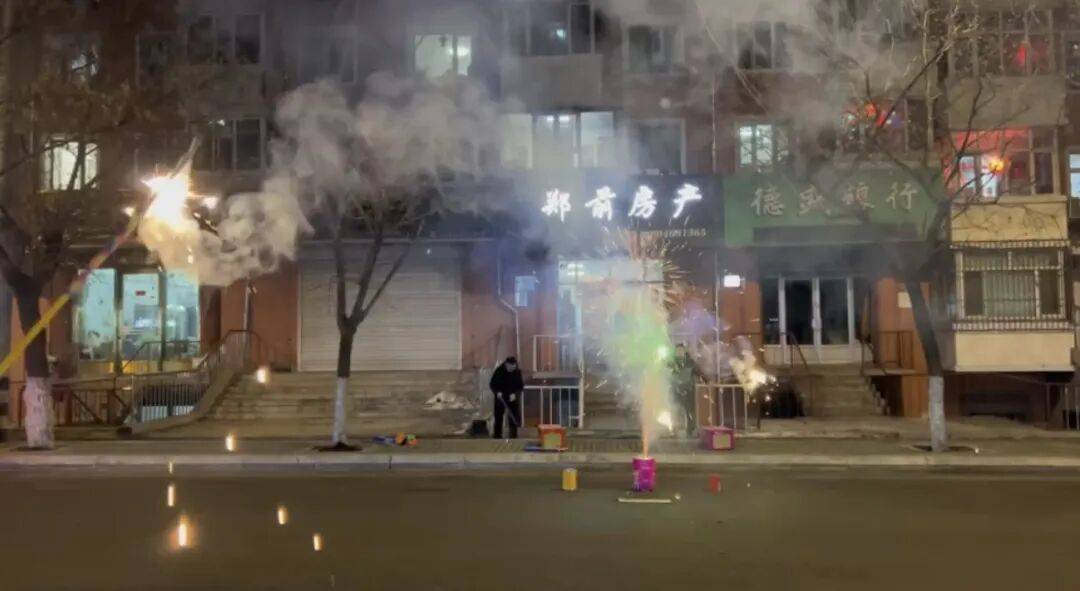 鶴崗「房產(chǎn)一哥」，轉(zhuǎn)行擦邊背后