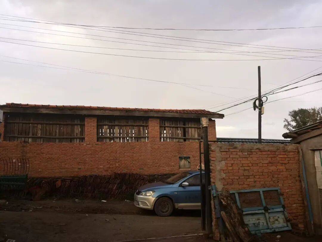 鶴崗「房產(chǎn)一哥」，轉(zhuǎn)行擦邊背后