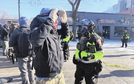 美“移民執(zhí)法”再殺美國(guó)公民