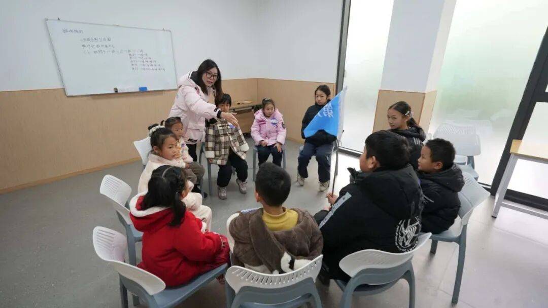 雷鋒圖書館松塔分館試運(yùn)行啦！