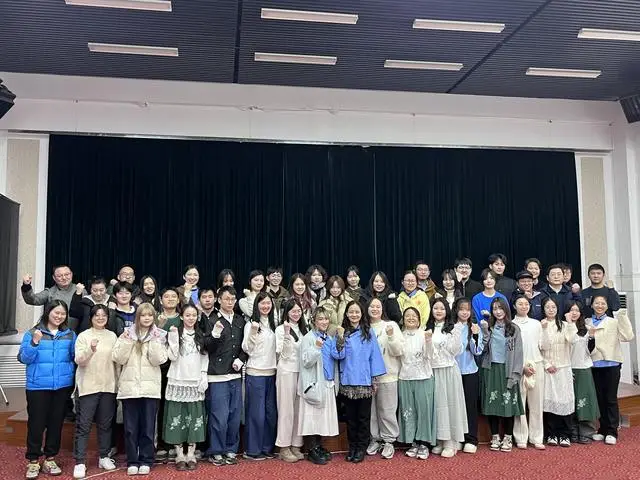 “許愿考研順利，也想脫單成功！”在京臺(tái)生臺(tái)青迎新春話未來