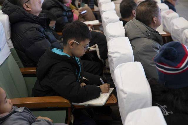 一鍵收藏十二場講座精華！《鄭州商都講壇學術報告集》發(fā)布