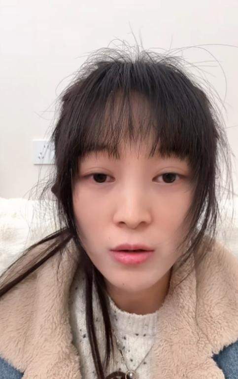 原創(chuàng)呆呆辟謠沒入編，年齡35還未婚，殺豬宴后搬家，拒打賞被稱虧大了