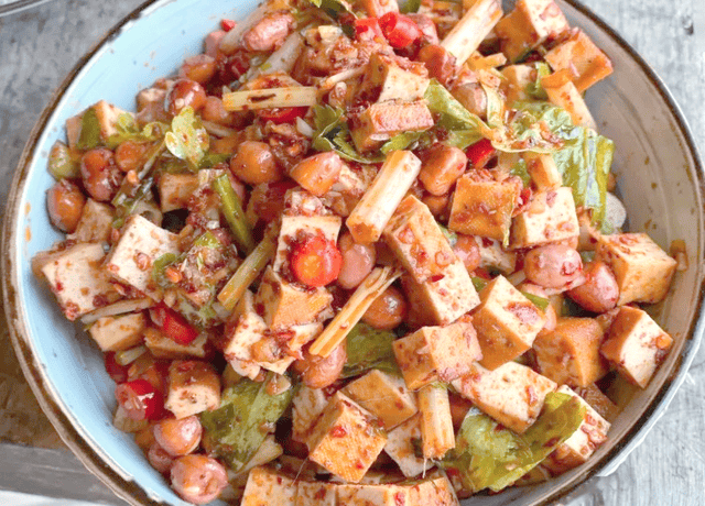 臘八節(jié)不只吃粥，是全國人民的 “美食狂歡”