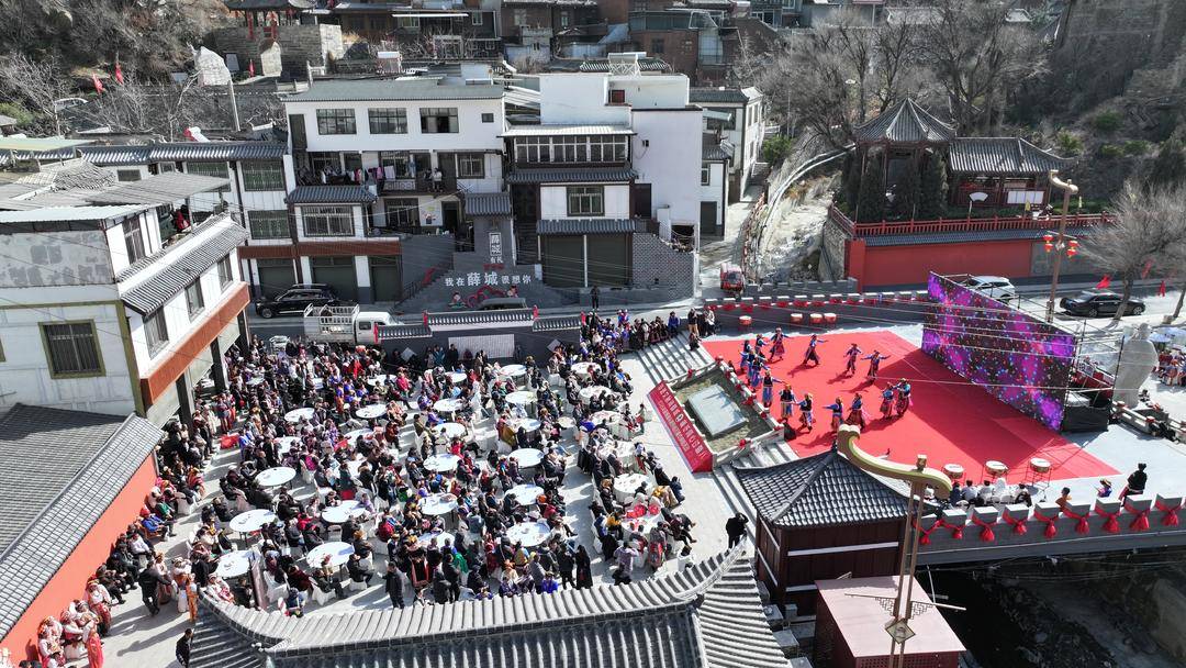 文化、美食、駐村情 共燴理縣薛城“臘八”盛宴