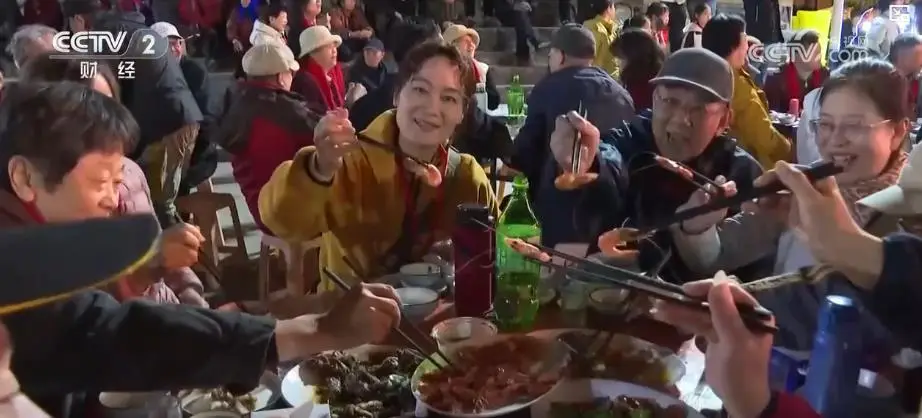 冬日文旅不打烊 美食賽事雙引擎點(diǎn)燃消費(fèi)熱潮