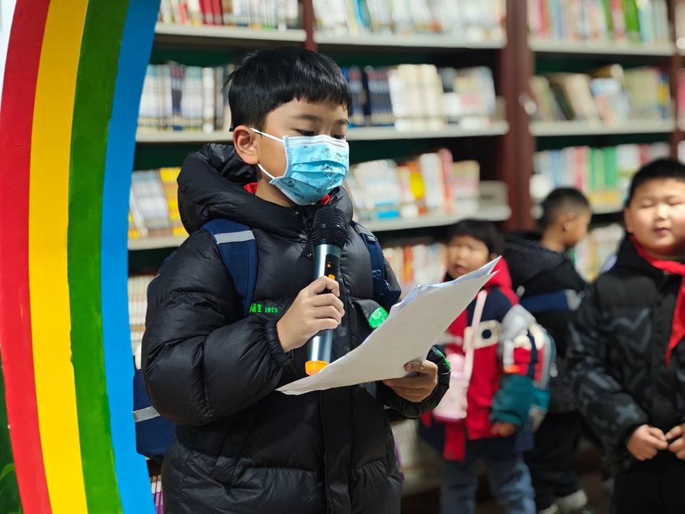 首創(chuàng)“早延時”解決家長難題，這所小學(xué)5年堅(jiān)持給出溫暖答案