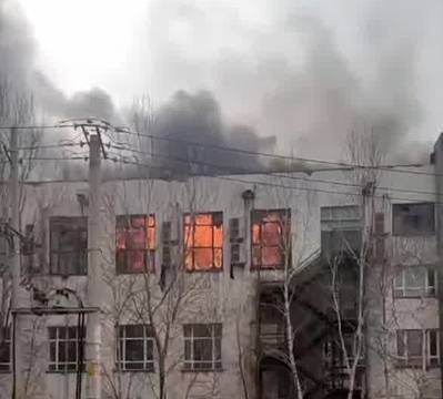 湖南一重點(diǎn)中學(xué)突發(fā)火災(zāi)，校方發(fā)布通告→