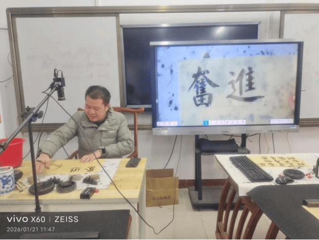 肇慶懷集洽水鎮(zhèn)中心小學(xué)：書法教育潤澤鄉(xiāng)村校園