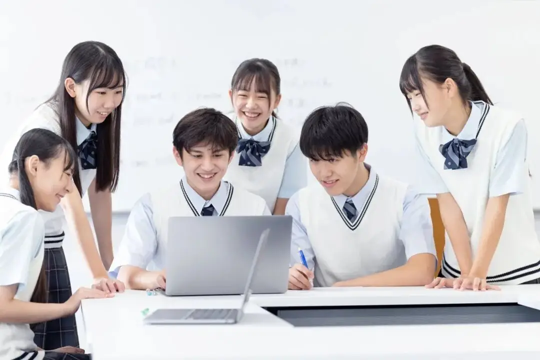 新加坡留學 | 去新加坡，選政府學校還是國際學校？這一篇講透了