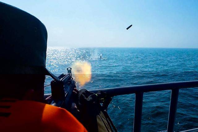 東部戰(zhàn)區(qū)：快速鎖定跟蹤，開火！