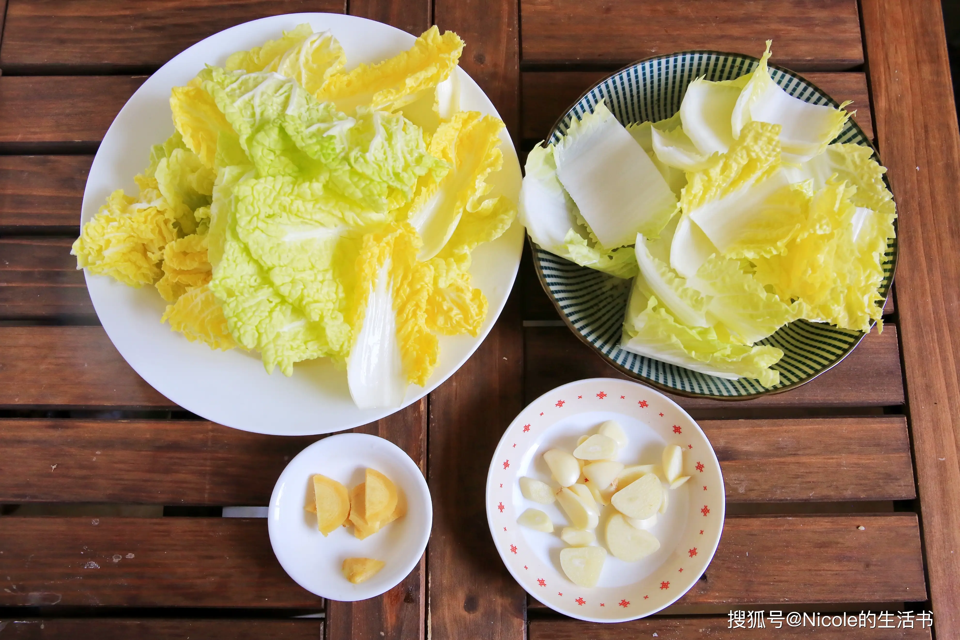 原創(chuàng)帶來無限暖意的秋冬美食：砂鍋白菜丸子煲