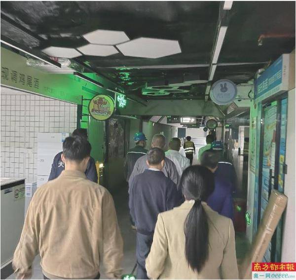 運(yùn)營糾紛波及美食街商戶 街道辦介入促成恢復(fù)供電