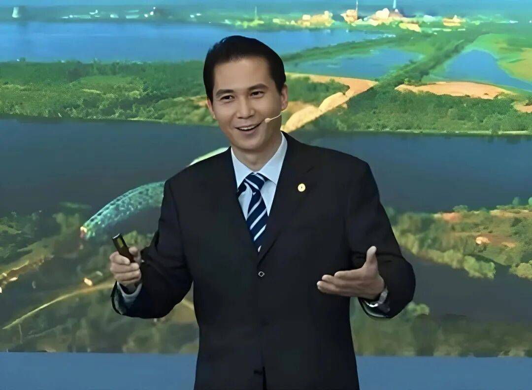 天津大學肖松山：堅持系統(tǒng)觀念和生態(tài)思維，探索未來大學新形態(tài)