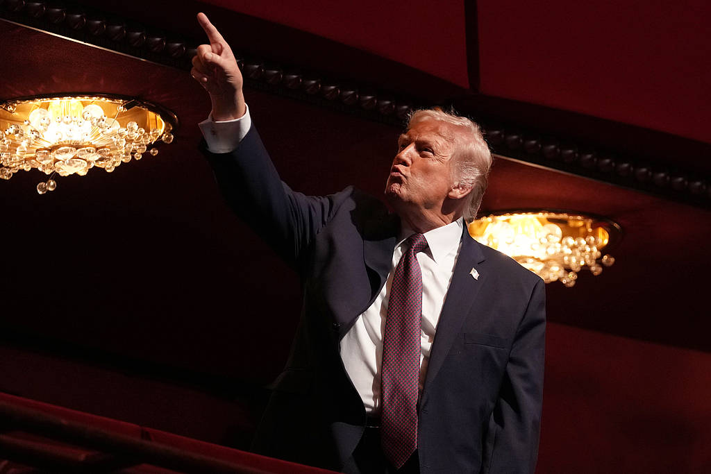 美國(guó)或迎首次人口負(fù)增長(zhǎng)：特朗普上臺(tái)一年，趕跑近300萬移民