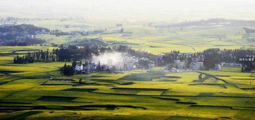 【國際旅游攝影網(wǎng)】推薦住宿羅平螺絲田旭升客棧
