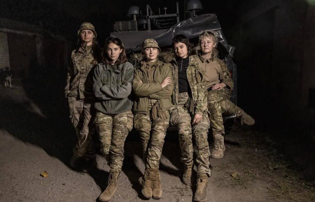 原創(chuàng)不是女權(quán)敘事，是生存邏輯：烏克蘭女性全面走向戰(zhàn)爭機(jī)器核心