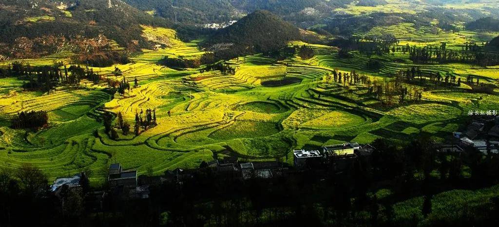 【國際旅游攝影網(wǎng)】推薦住宿羅平螺絲田旭升客棧