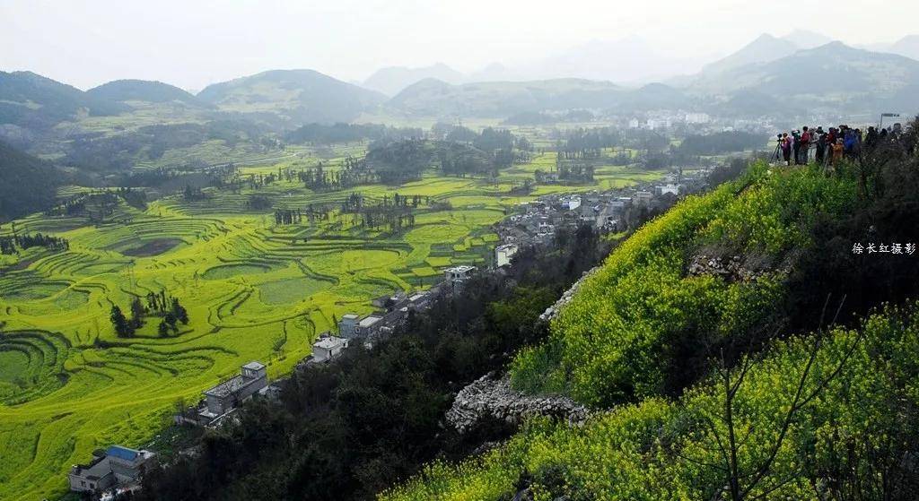 【國際旅游攝影網(wǎng)】推薦住宿羅平螺絲田旭升客棧