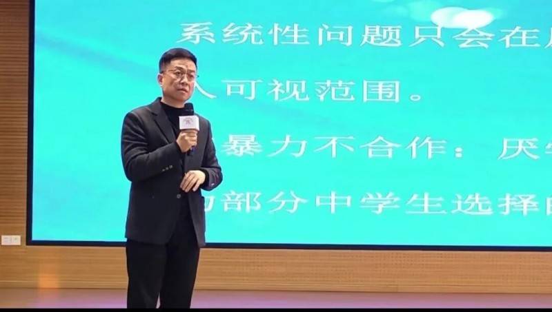 啟帆教育胡劍云：解30年家庭教育巨變，找準(zhǔn)孩子成長(zhǎng)的出路