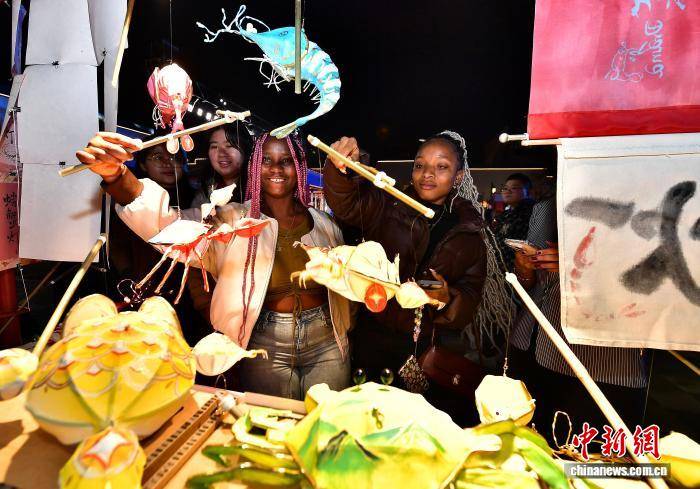 福州：留學(xué)生感受中國(guó)傳統(tǒng)文化魅力