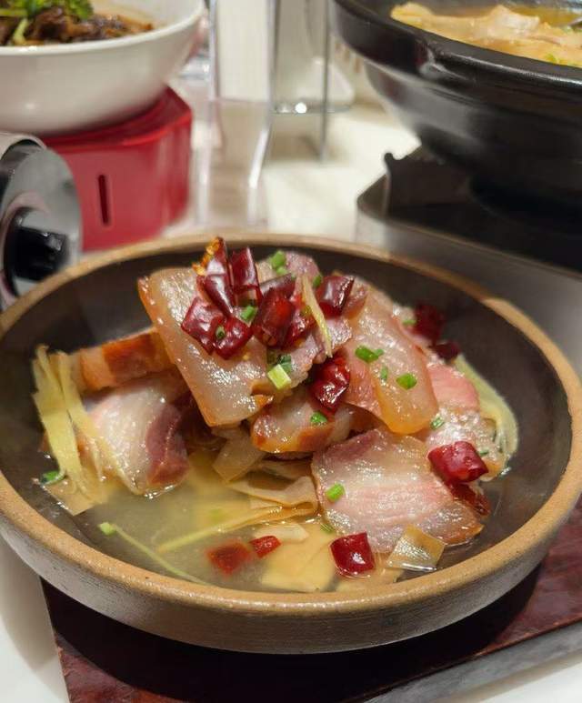 安徽美食，合肥這家30年來電值得尋味！