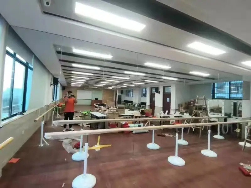 廣州舞蹈室玻璃鏡定購 舞蹈把桿定制 落地玻璃鏡定購