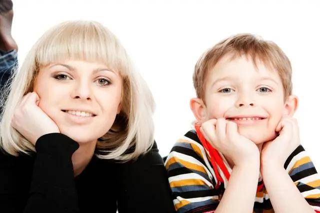 原創(chuàng)教育孩子的真相：你講話時(shí)的樣子，比說(shuō)什么更重要