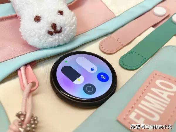 原創(chuàng)告別單調(diào)！PIXBADGE電子吧唧讓日常小物也能“活”起來