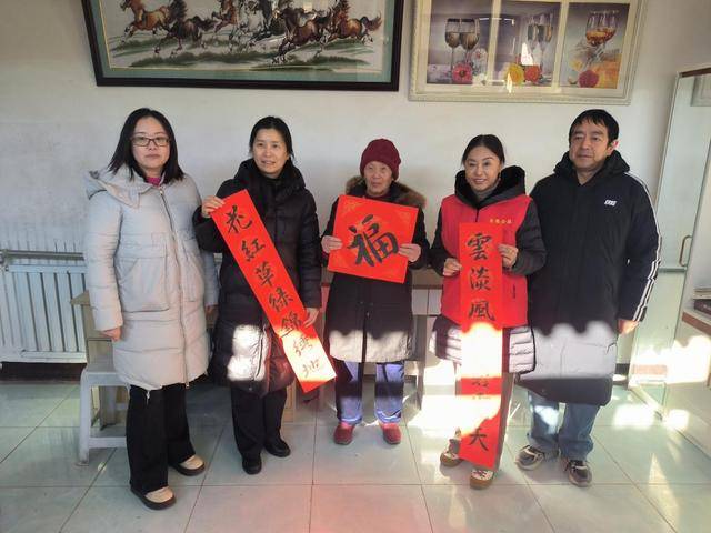 東慧公益攜手尚德公益走進(jìn)新橋路中學(xué)開(kāi)展需求調(diào)研與新春慰問(wèn)