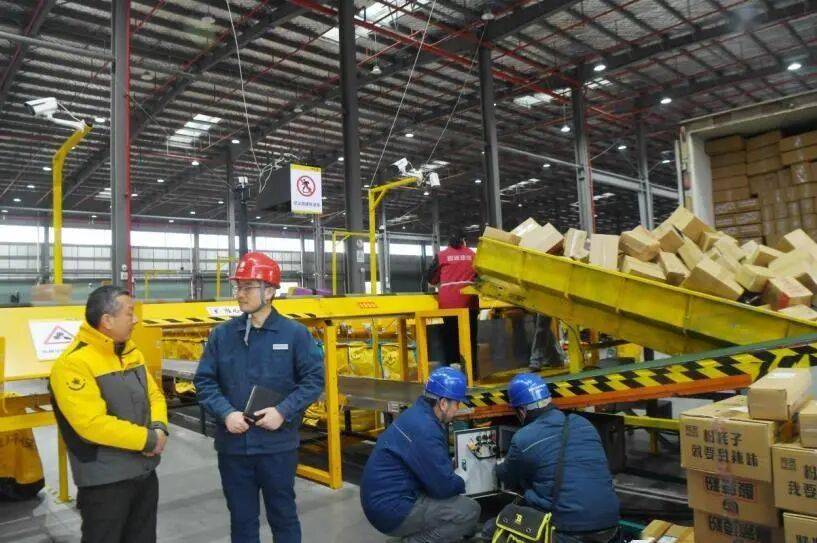 【人民日?qǐng)?bào)】精準(zhǔn)服務(wù)護(hù)航物流企業(yè)冬季用電安全