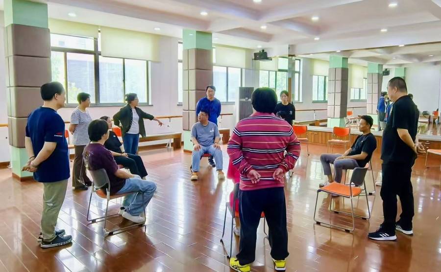 戲劇不止在劇場(chǎng)：上?！熬`放計(jì)劃”讓美育扎根校園與社區(qū)