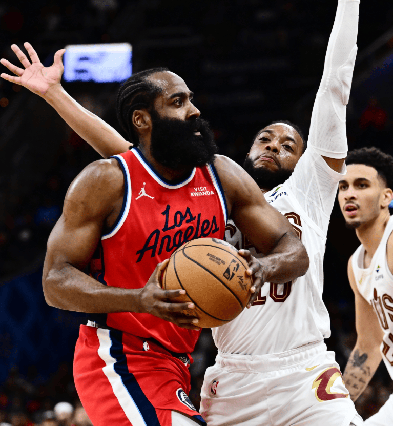 原創(chuàng)突發(fā)交易！哈登被擺上貨架，空降東部第一，快船太無(wú)情