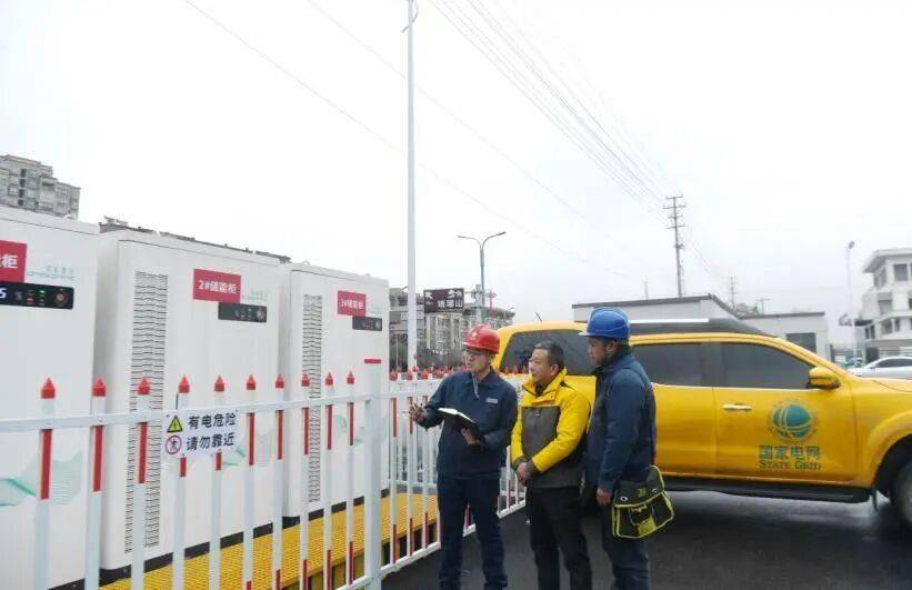 【人民日?qǐng)?bào)】精準(zhǔn)服務(wù)護(hù)航物流企業(yè)冬季用電安全