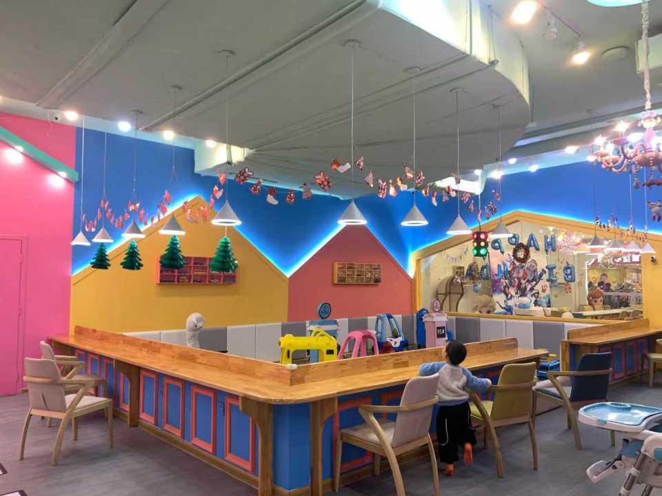 陜西室內游樂場裝修施工，陜西兒童樂園裝修要點，兒童游樂場裝修