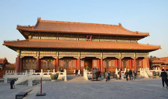 慈寧宮里的奇怪雕刻：陵墓才會(huì)有的雕刻，竟出現(xiàn)在慈寧宮