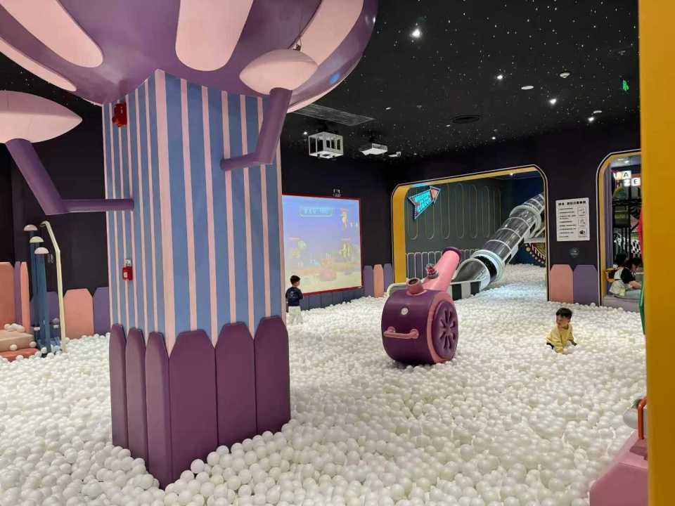 陜西室內(nèi)游樂場裝修施工，陜西兒童樂園裝修要點(diǎn)，兒童游樂場裝修